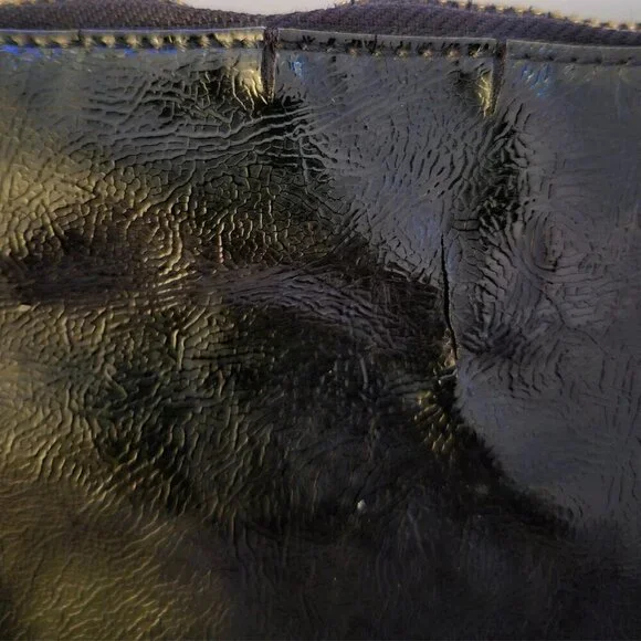 Coach Peyton Black Leather Hobo Bag F20108 Gold Hardware Zip Heart Charm - Picture 8 of 8